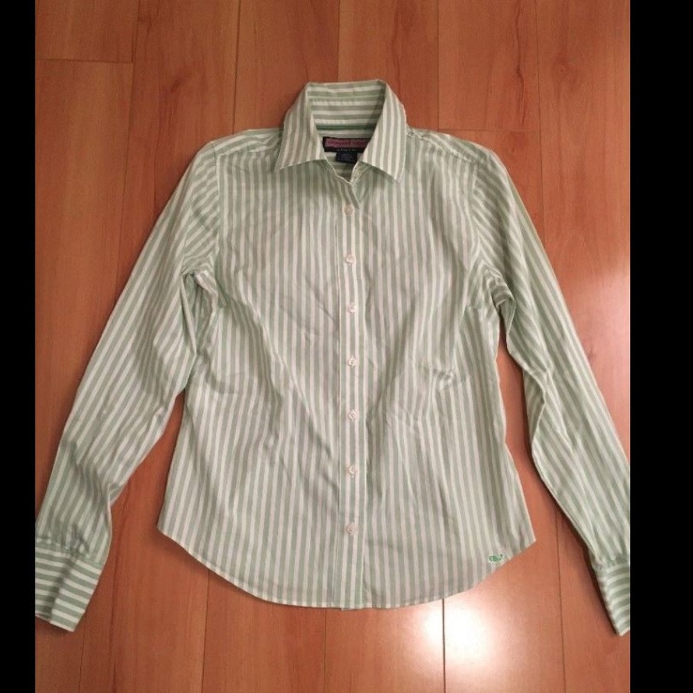 🧜‍♀️ Vineyard Vines Green Striped Button Down Top